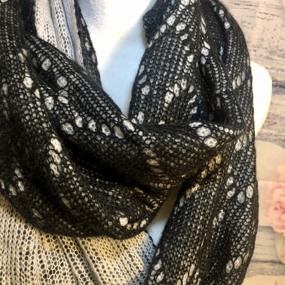 Nicole Marciano Knit Infinity Scarf - Blk & Gray - Picture 3 of 6